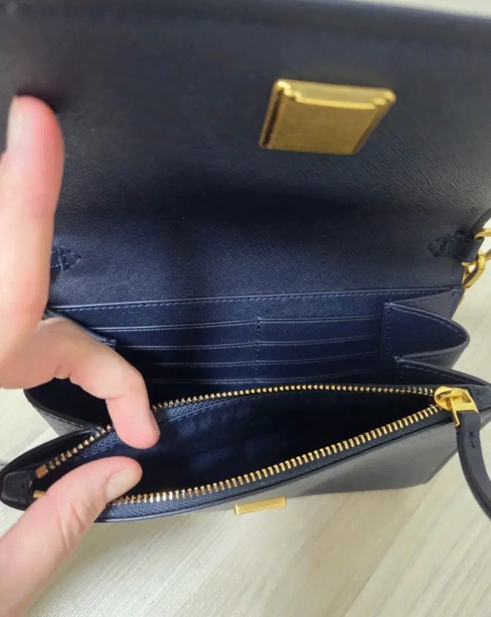 thumbnail-3